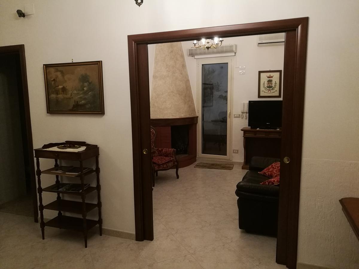 Bed and Breakfast "Il Giardino Di Niu" Palombaio Екстер'єр фото